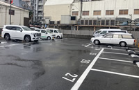 コインパーキングに長期間放置された車両