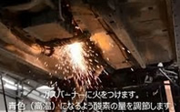 買取りした廃車の解体・リサイクル作業の風景2（動画）