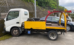 八王子市周辺で不動車や事故車の無料引取りに活躍する専用レッカー車