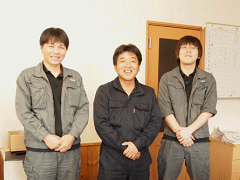 北海道での廃車引取りを担当するスタッフ