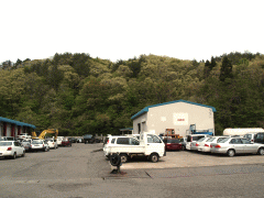 新潟県での廃車引取りを担当する工場